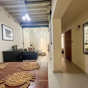 Apartamento Plaza De La Merced, Málaga
